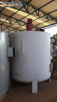 Tanque misturador encamisado � vapor derretimento de chocolates 1500 litros