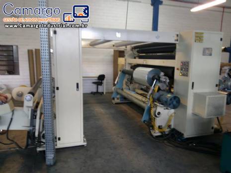 M�quina de corte e rebobinamento Jiangyin Kesheng Machinery