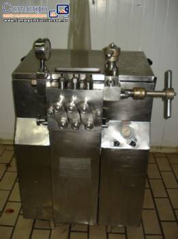 Bomba de homogeniza��o Treu 1.500 l