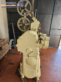 Embaladora autom�tica dupla tor��o Forgrove para balas mastig�veis