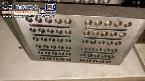 Ferramenta de formação de bolha moldes blistadeira emblistadeira 170 mm por 110 mm Ferramenta de formação de bolha moldes blistadeira emblistadeira 170 mm por 110 mm